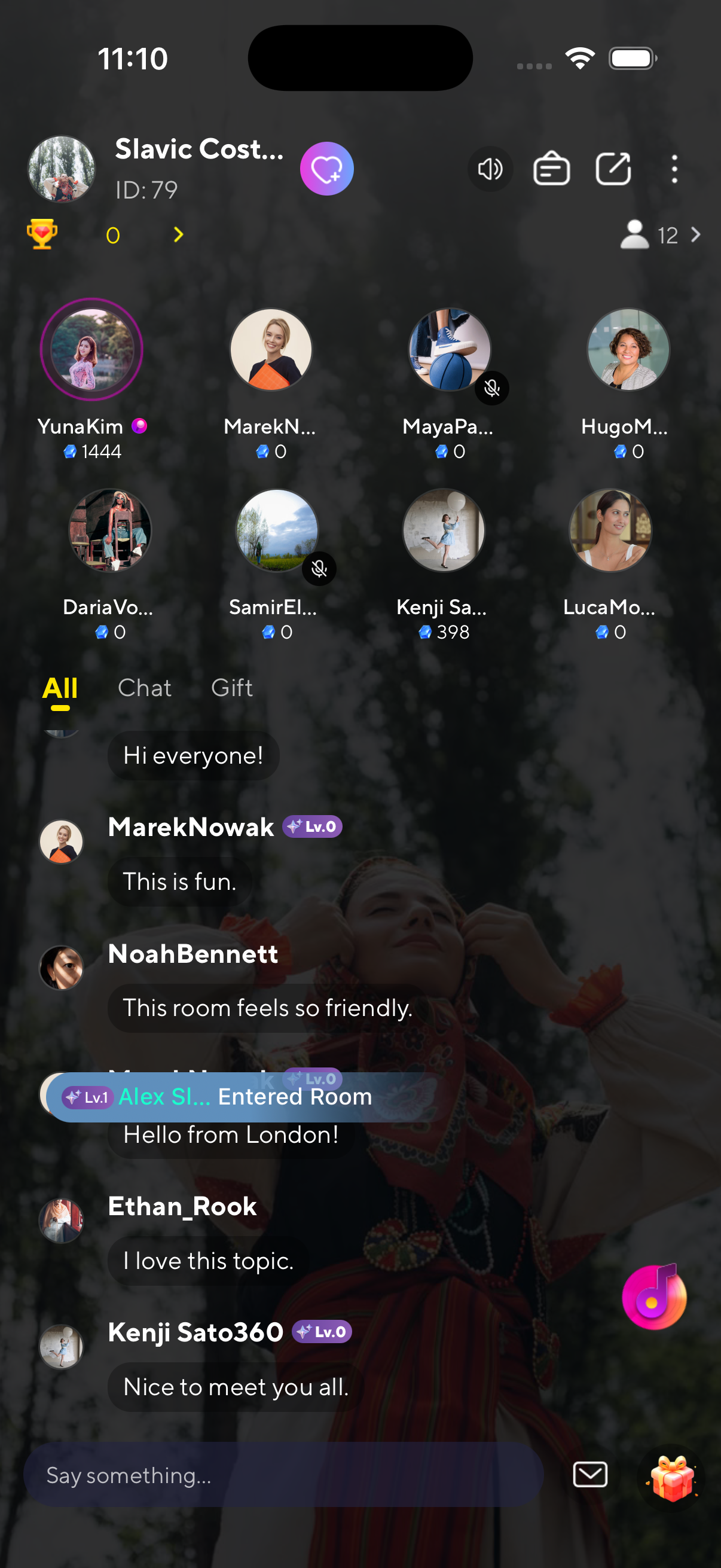 OKLiv private chat screen